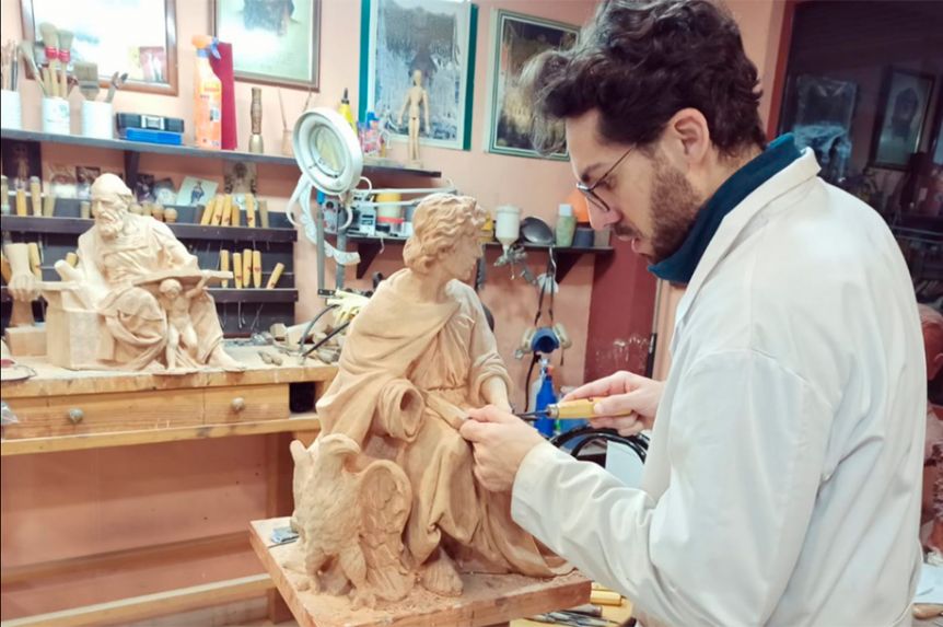 Jesús en su taller de Miragenil.