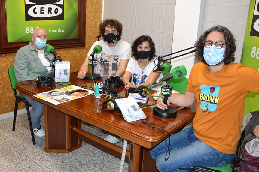 Tertulia poética en "Página Cero".