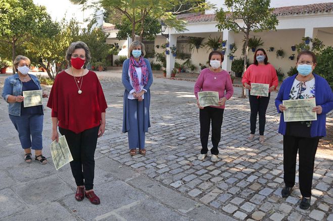 Homenaje a cinco mujeres de la aldea de Cordobilla en el Día Internacional de la Mujer Rural