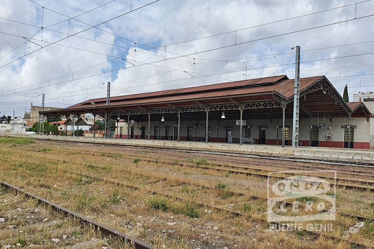 Antigua estación de ferrocarril de Puente Genil.