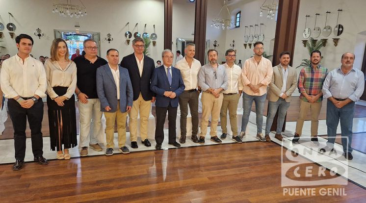 Presentación de la Junta Directiva de Asojem.