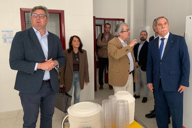 Visita al colegio.