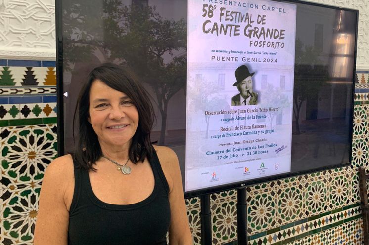 María Delgado.