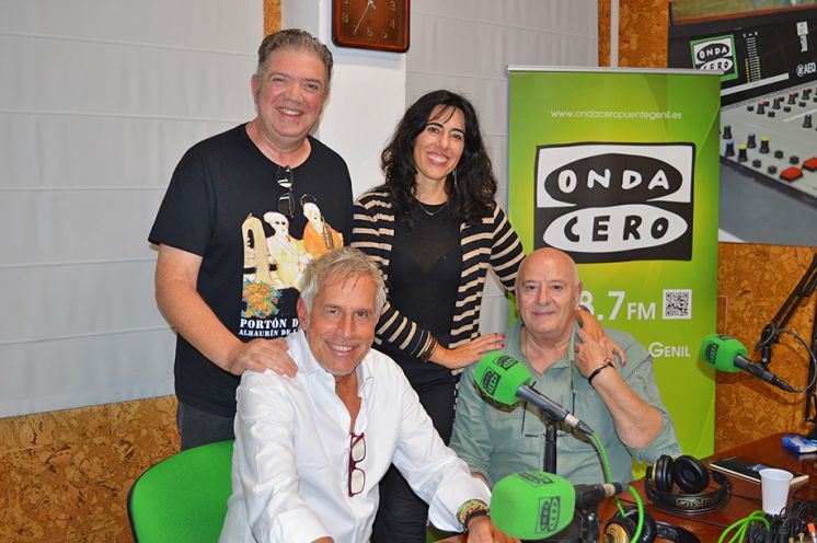 Foto tras la tertulia.