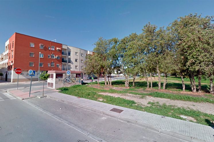 Terrenos donde se construirá la oficina.