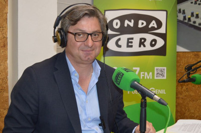 Sergio Velasco: "Que hay problemas, lo reconozco, pero no es cierto que la sanidad pública se esté desmantelando"