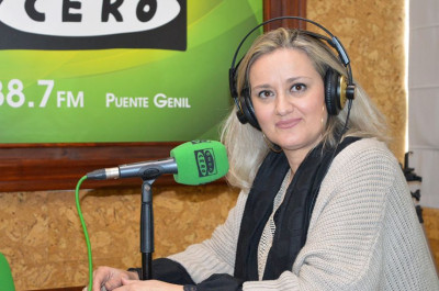 Carmen López Rey expone sus rostros diacrónicos de mujeres en la galería Santana de Madrid