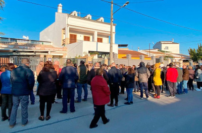 Vecinos de la Ribera Baja se manifiestan en apoyo al matrimonio que fue salvajemente agredido por un grupo de encapuchados